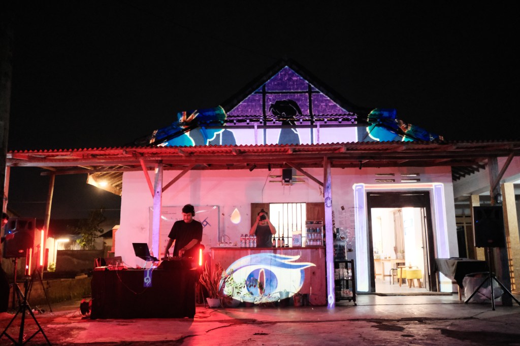 Tanda Mata dari Hanoi dan Kupang,  Gulung Tukar Hadirkan Platform Bertukar Pengalaman 